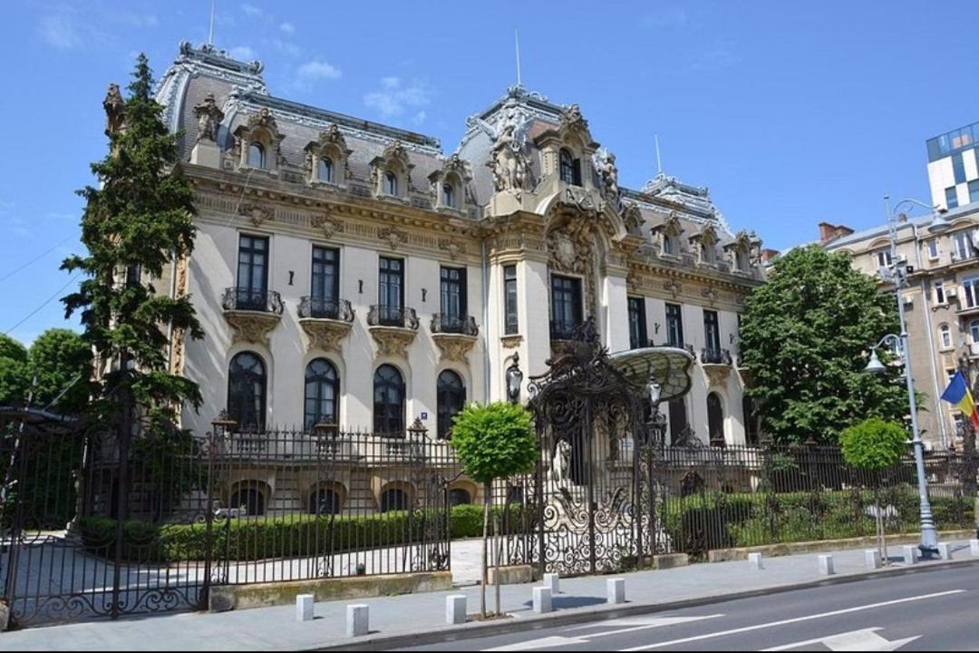 Super Central - Lovely One-Bedroom Apartment On Victoriei Avenue Bucarest Exterior foto